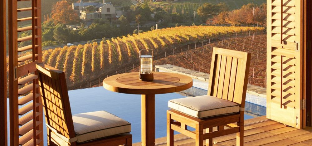 Luxury_Lodge_View_and_Deck