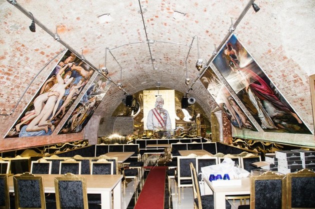 1516365807200-club-4