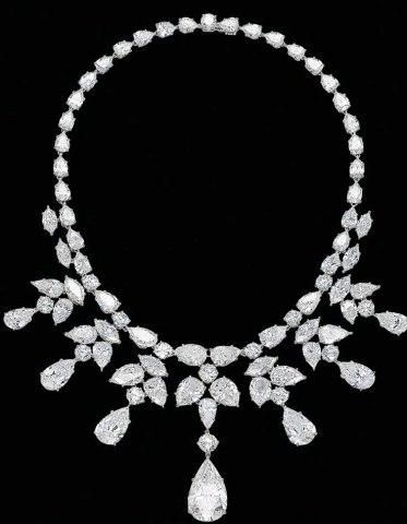 Christies-Diamond-necklace